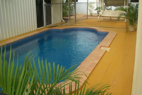 Ash Palms Motor Inn - Palm Beach Accommodation 7