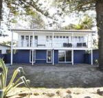 Happy Tides Beachfront Holiday Home - Palm Beach Accommodation