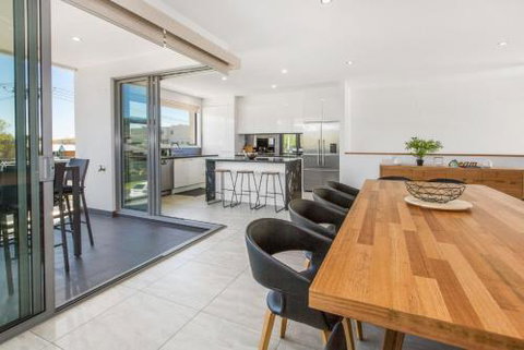 CASABLANCA DROMANA - Palm Beach Accommodation 1