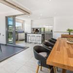 CASABLANCA DROMANA - Palm Beach Accommodation 0