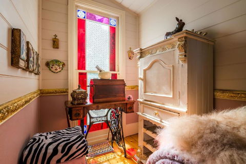 LUSH On Lurline - Palm Beach Accommodation 6