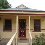 Autumn Affair Cottage 5 - Palm Beach Accommodation 0