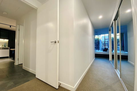 Ascot Apartments - Palm Beach Accommodation 7