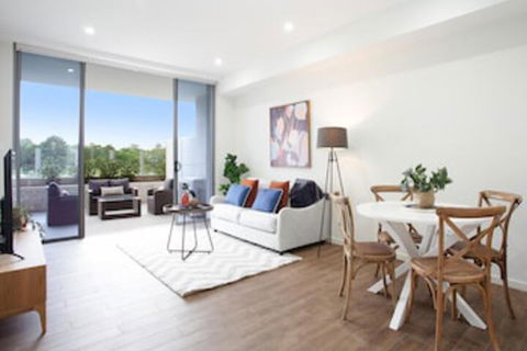 GOLF LOVERS RETREAT-hosted By L'Abode - Palm Beach Accommodation 0
