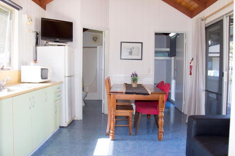 Gardens Caravan Park - Palm Beach Accommodation 1