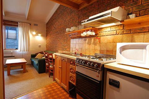 Alpine Haven 7 - Palm Beach Accommodation 2