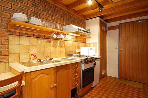 Alpine Haven 7 - Palm Beach Accommodation 4