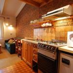 Alpine Haven 7 - Palm Beach Accommodation 0
