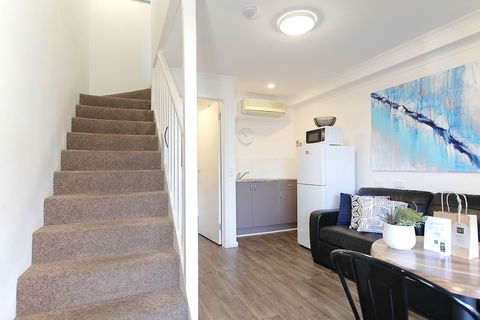 Apartments 521 - Palm Beach Accommodation 5