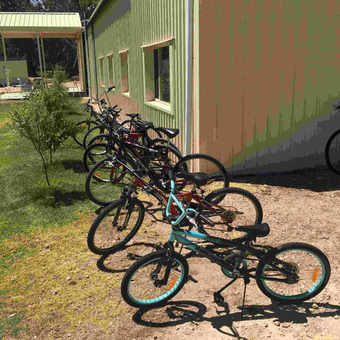 Coonawarra Cabins Unit C - Palm Beach Accommodation 5