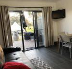 Coonawarra Cabins Unit B - Palm Beach Accommodation