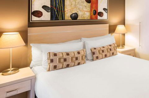 Apartments At 16 Holdfast - Palm Beach Accommodation 1