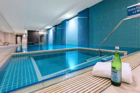 Apartments At 16 Holdfast - Palm Beach Accommodation 5