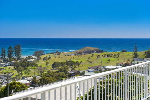 La Mer 19 Dulconghi Street - Palm Beach Accommodation 0