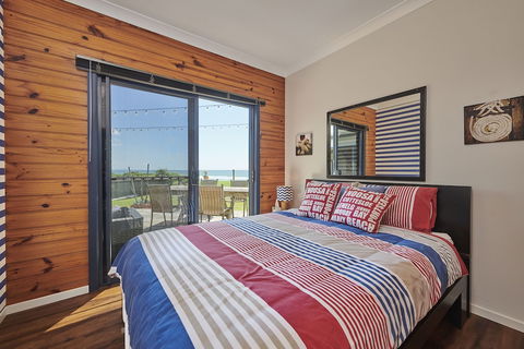 A PERFECT STAY - Belongil On The Beach - Palm Beach Accommodation 2