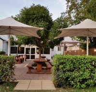 Kootingal Hotel - Palm Beach Accommodation