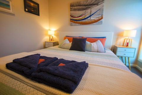 Coorong Cabins - Pelican Cabin - Palm Beach Accommodation 6
