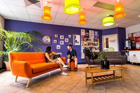 Adelaide Central YHA - Hostel - Palm Beach Accommodation 3