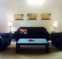 Australian Home Away at East Doncaster George - Palm Beach Accommodation