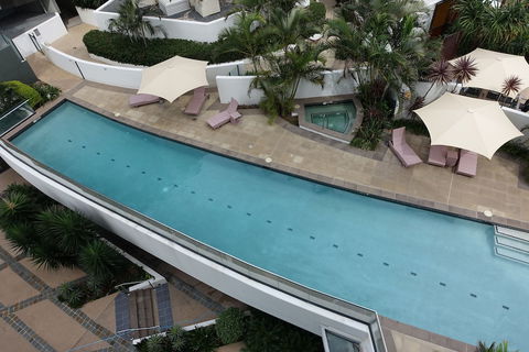 Ambience On Burleigh Beach - Palm Beach Accommodation 4