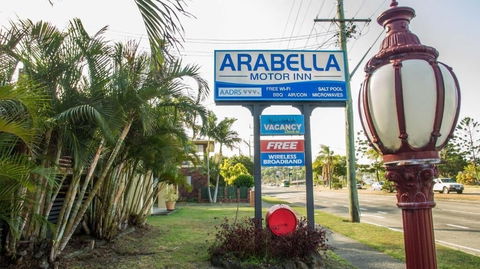 Arabella Motor Inn - Palm Beach Accommodation 3