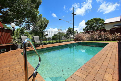 Garden City Motor Inn - Palm Beach Accommodation 3