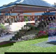 Poachers Paradise Motel - Palm Beach Accommodation