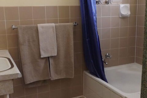 Acacia Ridge Motor Inn - Palm Beach Accommodation 6