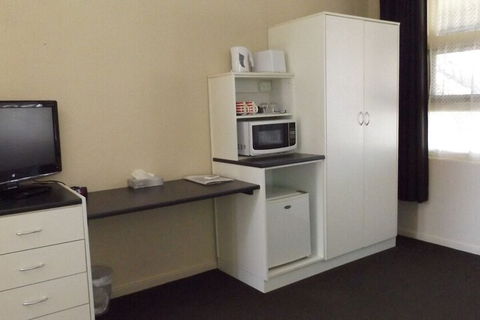 Acacia Ridge Motor Inn - Palm Beach Accommodation 5