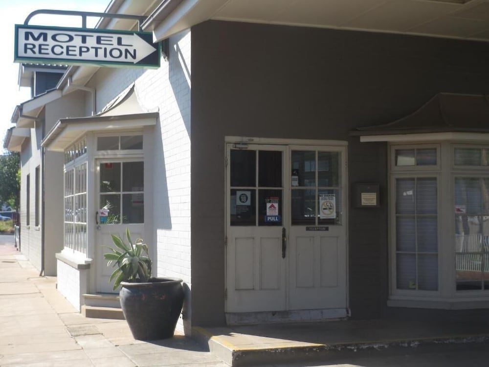 Explorer Country NSW Palm Beach Accommodation