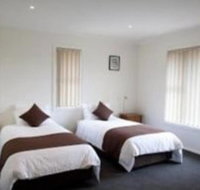 Executive Oasis Narrabri - Palm Beach Accommodation