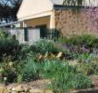 Brayfield Cottage - Palm Beach Accommodation