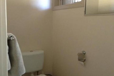 Cityside Accommodation - Palm Beach Accommodation 5