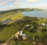 Top of the Lake Units - Palm Beach Accommodation