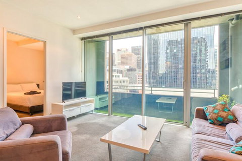 CBD Collins St. Near Southern Cross - Palm Beach Accommodation 6