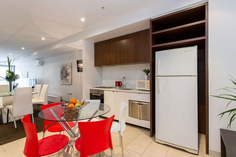 ABC Accommodation - Flinders - Palm Beach Accommodation 4