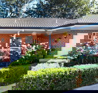 Akuna Motor Inn and Apartments - Palm Beach Accommodation