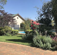 Country Apartments - Palm Beach Accommodation