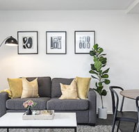 CANBERRA CHIC-Hosted by L'Abode - Palm Beach Accommodation