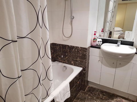 Accommodation Sydney 38 Harbour Street Sydney - Palm Beach Accommodation 1