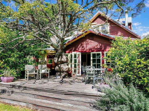 LAVENDER COTTAGE Alpine Southern Highlands 4pm Check Out Sundays - Palm Beach Accommodation 0