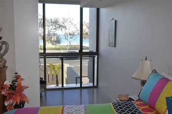 Huntington Apt 3 - Palm Beach Accommodation 4
