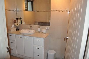 Huntington Apt 3 - Palm Beach Accommodation 3