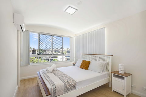 Alex Beach Resort 412 - Palm Beach Accommodation 6