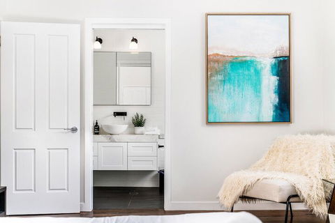 A PERFECT STAY - Solstice - Palm Beach Accommodation 2