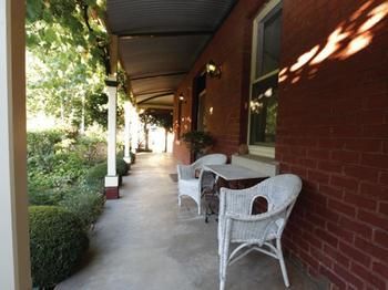 La Pausa - Palm Beach Accommodation 1
