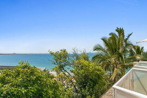 Garden Penthouse Netanya - Palm Beach Accommodation 1