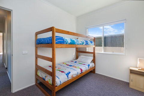 Julieanne - Palm Beach Accommodation 5