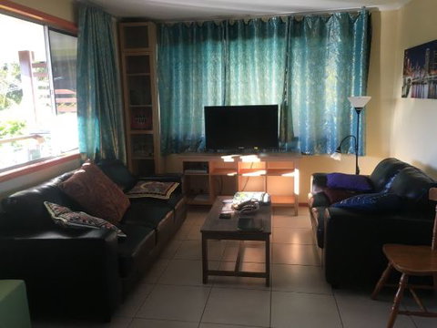Westside Storey - Palm Beach Accommodation 2