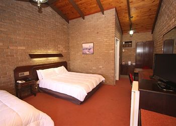 Comfort Inn Goldfields - Palm Beach Accommodation 4